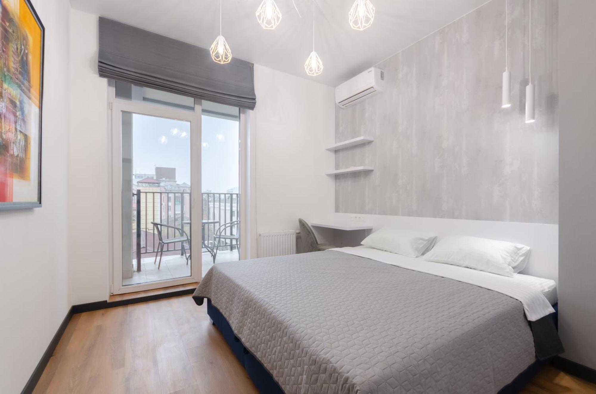 Petrovdom 160-161-166-3A-3B-131A-104A In Beautiful Apartments In Rc "Yaroslaviv Grad" Kiev Extérieur photo